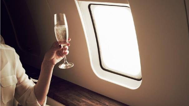 Coronavirus : plus d’alcool à bord des avions